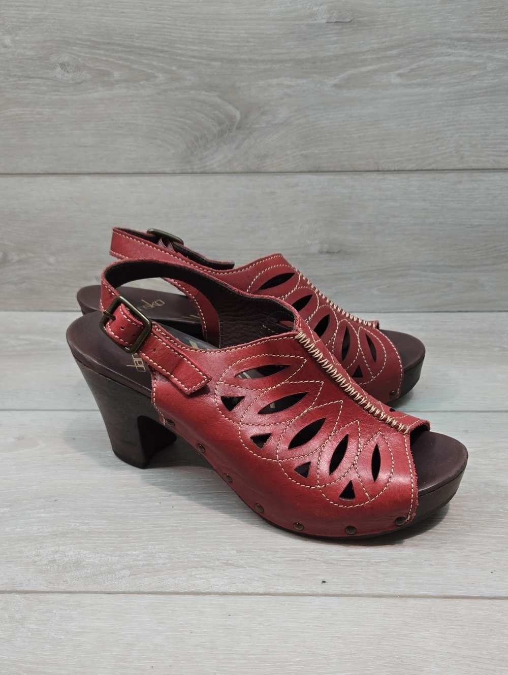 Dansko Womens Red Leather Slingback Heels Sandals Shoes Sz 39/8.5-9